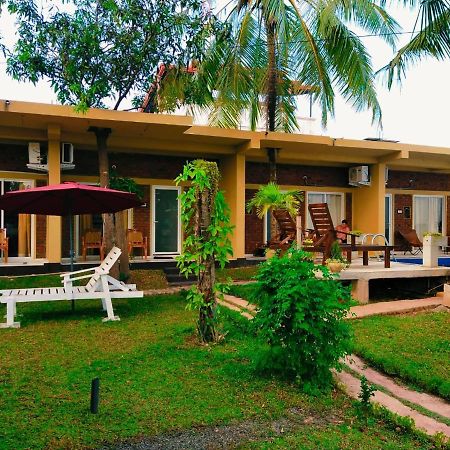 Petit Guest House Negombo Luaran gambar